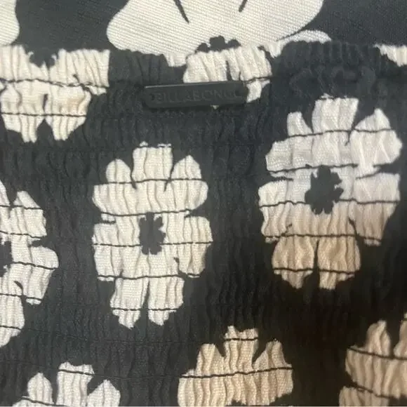 Billabong Hawaiian Dress Smocking Black Size Medium - Picture 4 of 4